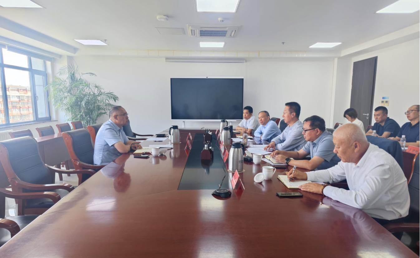 公司重要辅导会见大兴区当局副区长张晓晟 公司重要辅导会见大兴区当局副区长张晓晟