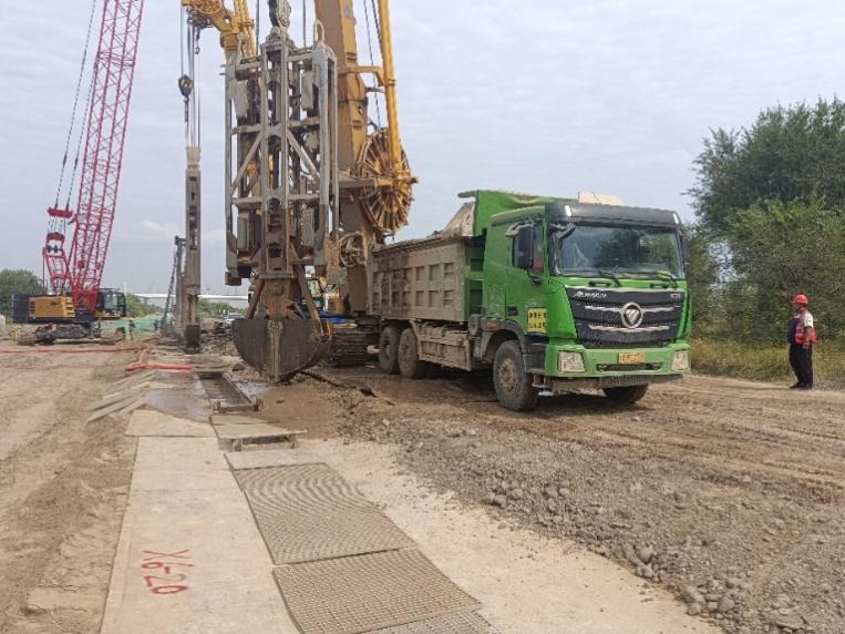 中秋“不打烊” 麻将胡了2北京段灾后复原沉建项目施工忙 中秋“不打烊” 麻将胡了2北京段灾后复原沉建项目施工忙
